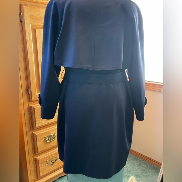 NWOT Navy Blue Anna Collection Women’s Trench Coat. Size 12. Virgin wool - Picture 5 of 7